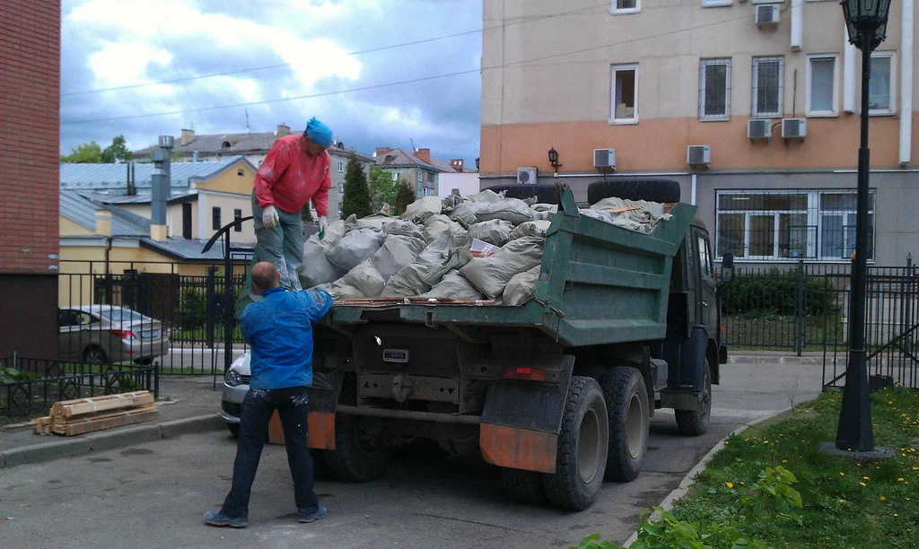Вывоз строительного мусора в Туле от 1627 руб. – ПроМусор-Тул
