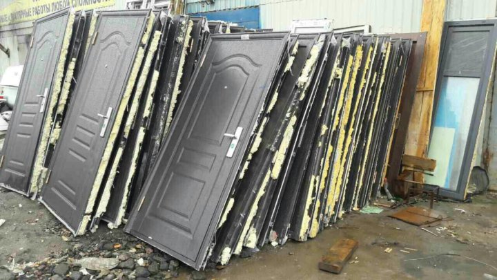 Вывоз металлических дверей с утилизацией в Туле в октябре