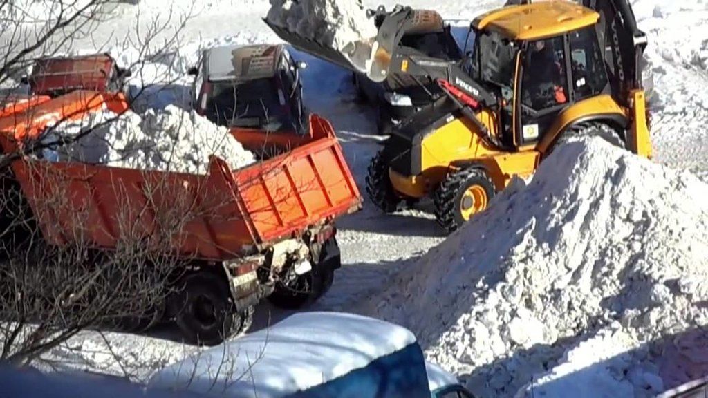 Вывоз снега с погрузкой в Туле для организаций и частных лиц в октябре